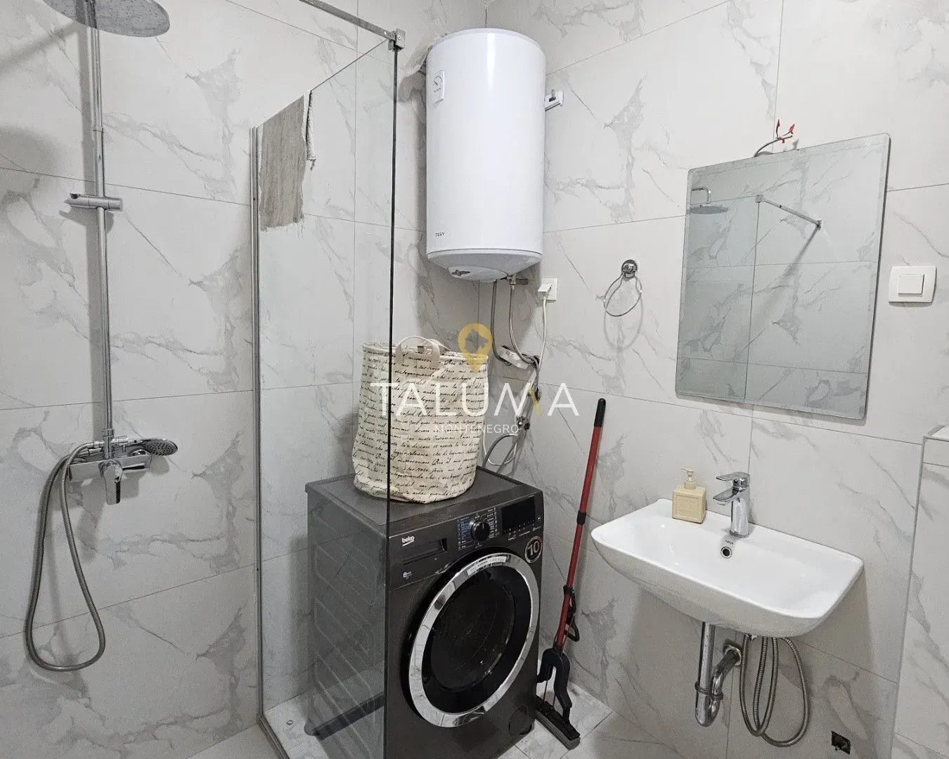 Rent, two bedroom apartment, 86m², Stara Varoš, Podgorica