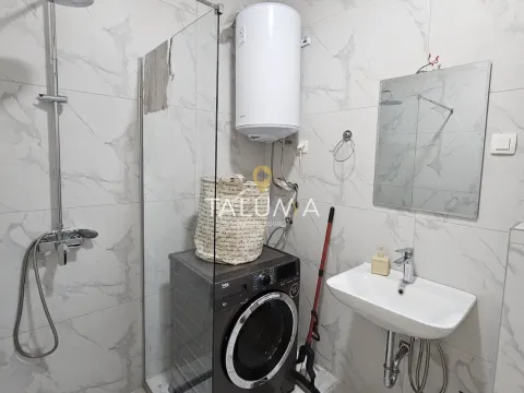 Izdavanje, dvosoban stan, 86m², Stara Varoš, Podgorica - image 11