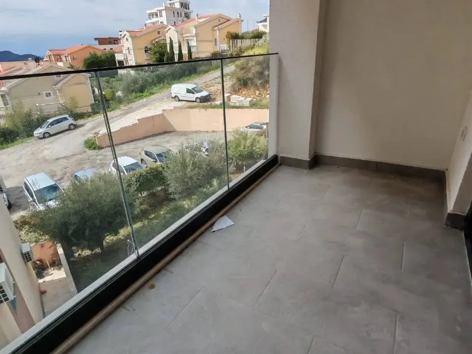 Sale, two bedroom apartment, 68m², Bečići, Budva