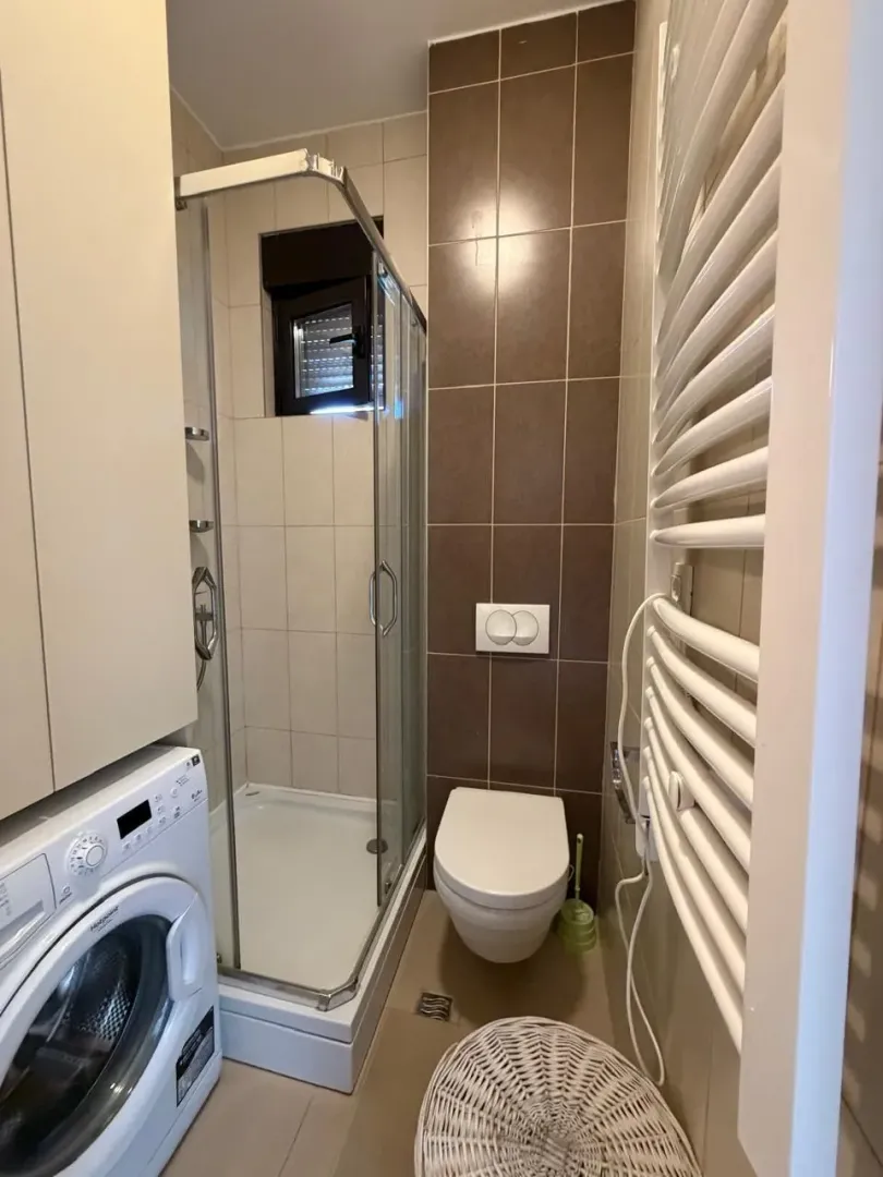 Rent, one bedroom apartment, 51m², Centar, Tivat