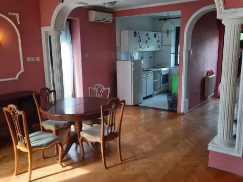 Sale, house, 246m², Zemun Sve Podlokacije, Beograd - image 3
