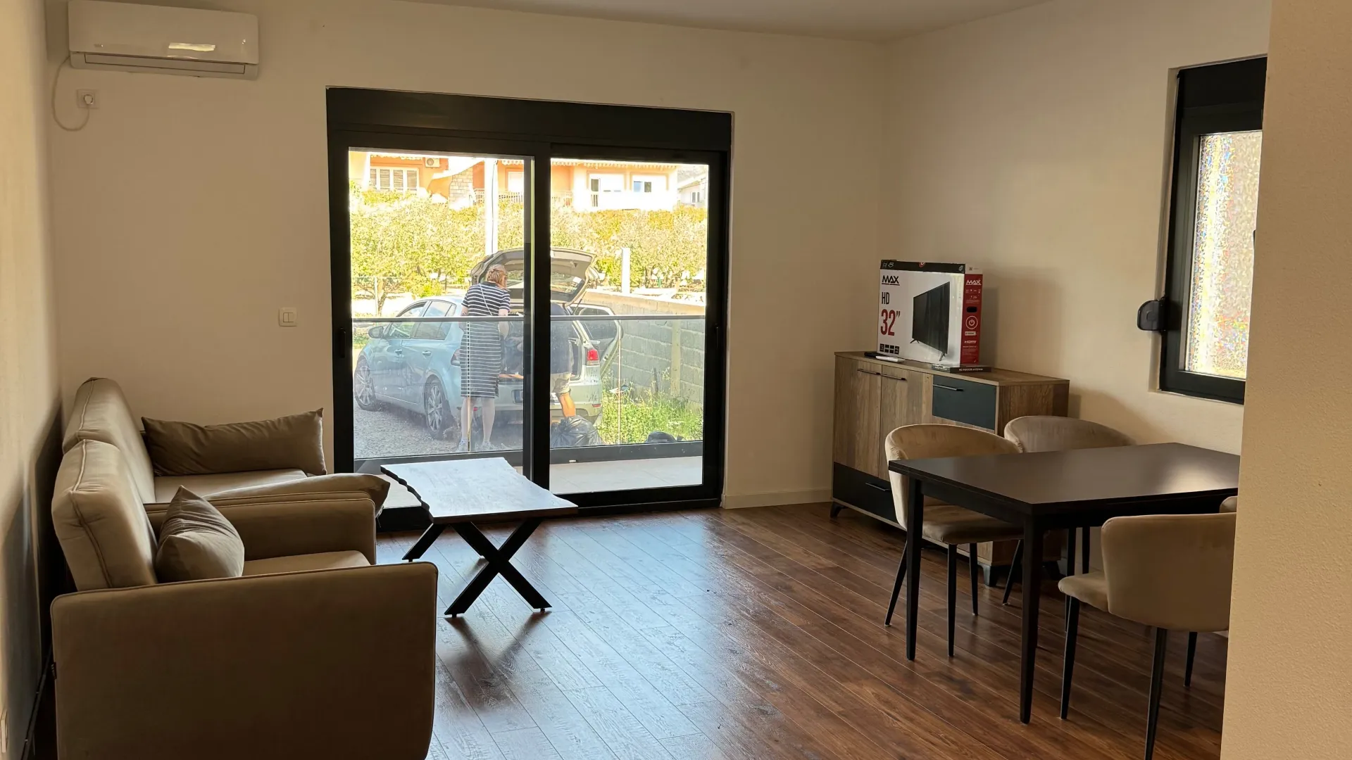 Rent, three bedroom apartment, 75m², Polje, Bar