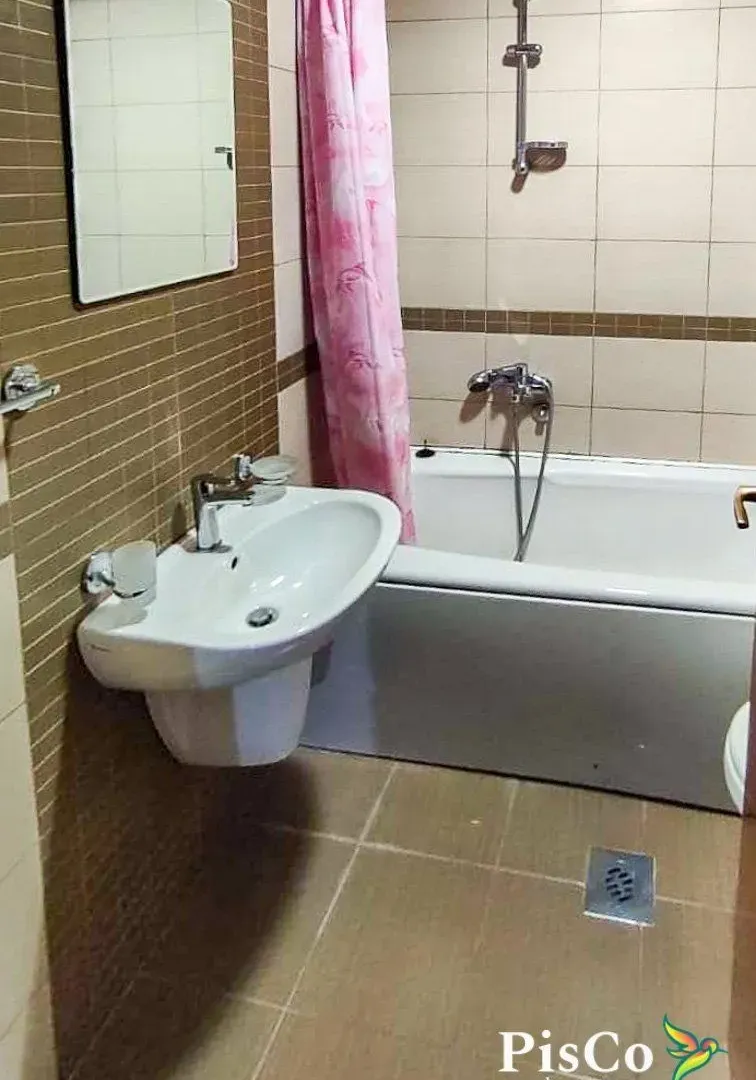 Izdavanje, jednosoban stan, 53m², City Kvart, Podgorica