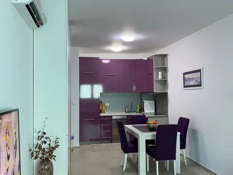 Prodaja, stan, 47m², Budva, Crna Gora - image 2