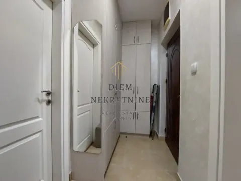 Prodaja, dvosoban stan, 48m², Dobrota, Kotor - image 4
