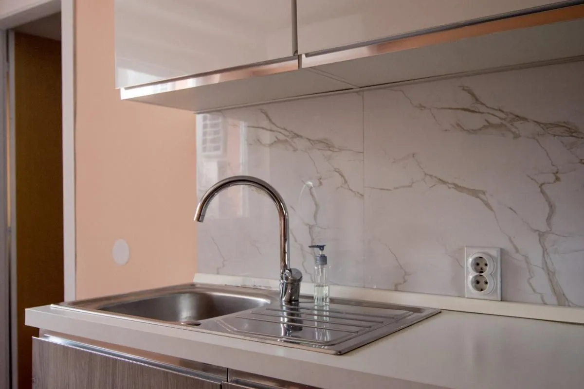 Izdavanje, dvosoban stan, 47m², Centar, Niš