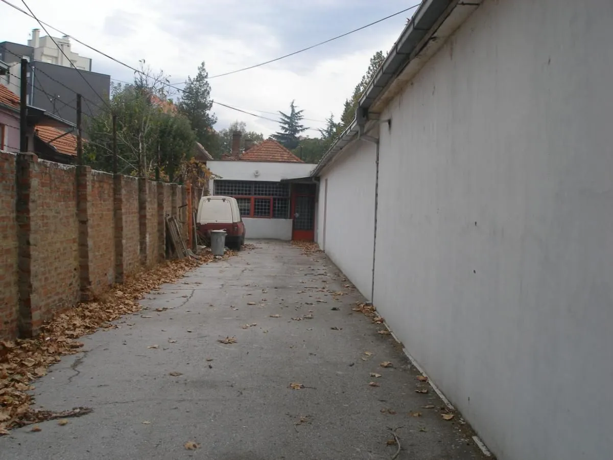 Rent, office space, 270m², Centar, Niš