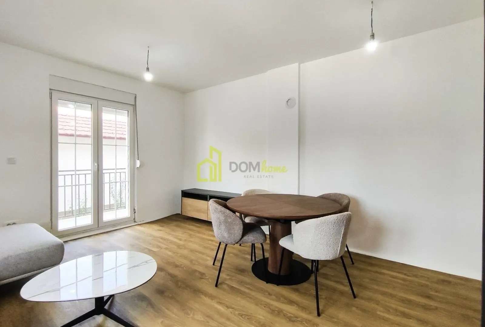 Prodaja, dvosoban stan, 64m², Cetinje, Crna Gora