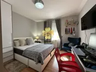 Izdavanje, kuća, 250m², Donja Gorica, Podgorica - image 11