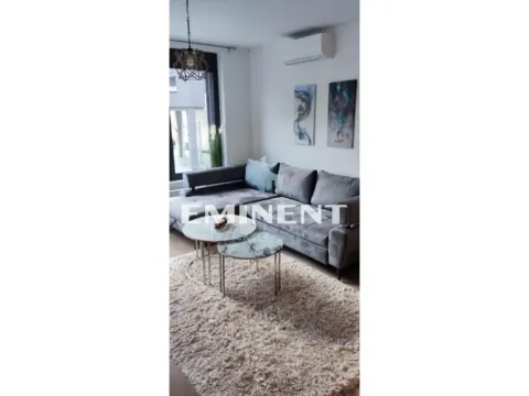 Stan in Novi Beograd Blok 67