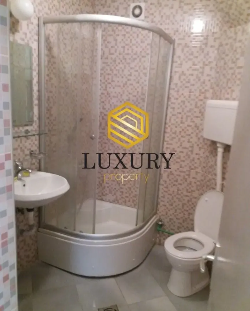 Izdavanje, jednosoban stan, 52m², Momišići, Podgorica