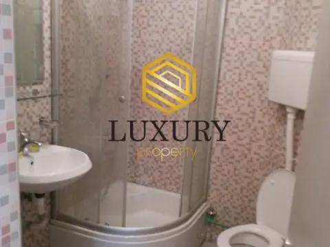 Izdavanje, jednosoban stan, 52m², Momišići, Podgorica - image 2