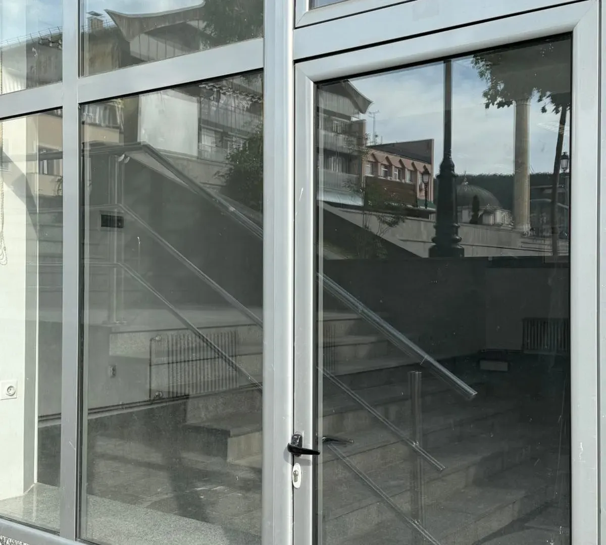Rent, office space, 88m², Pljevlja, Crna Gora