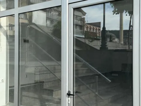Rent, office space, 88m², Pljevlja, Crna Gora - image 4
