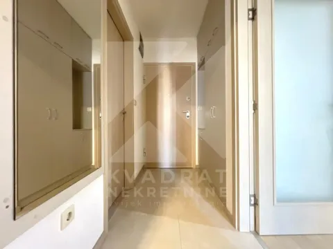 Prodaja, jednosoban stan, 47m², City Kvart, Podgorica - image 7