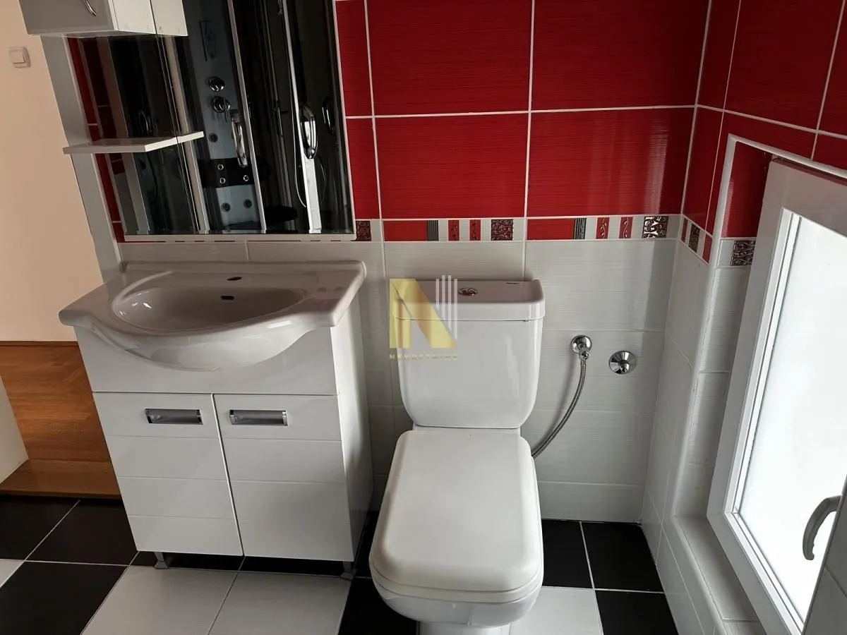 Rent, office space, 72m², Socijalno, Novi Sad Sve Podlokacije