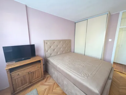 Rent, one bedroom apartment, 45m², Preko Morače, Podgorica - image 6