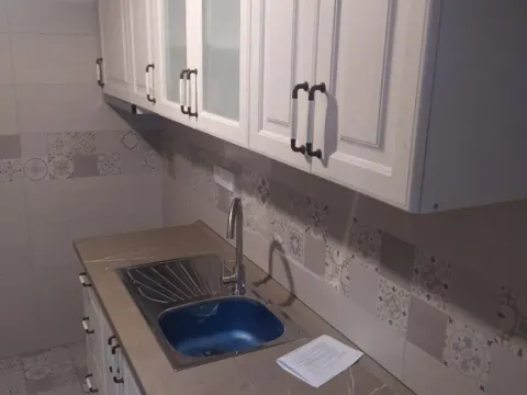 Izdavanje, trosoban stan, 75m², Autokomanda, Voždovac Sve Podlokacije - image 2