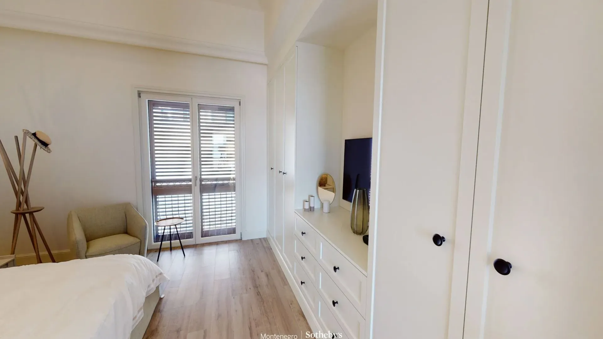 Prodaja, jednosoban stan, 74m², Kotor, Crna Gora