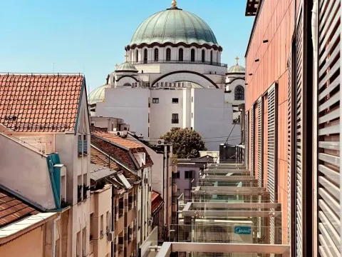 Stan in Vračar Hram