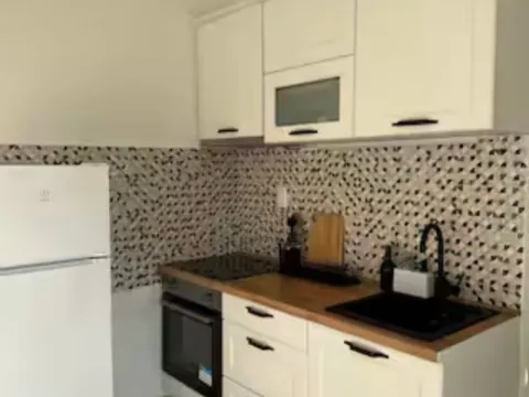 Izdavanje, jednosoban stan, 40m², Pržno, Budva - image 2