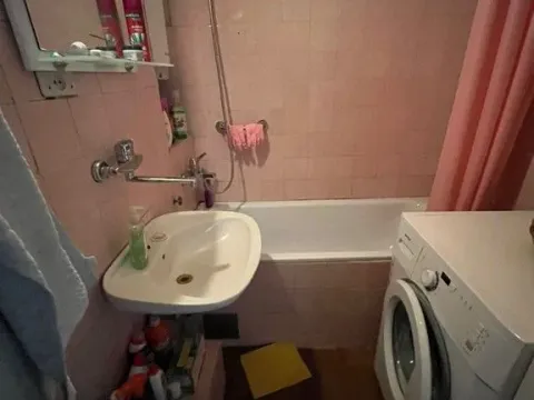 Sale, one bedroom apartment, 70m², Preko Morače, Podgorica - image 7