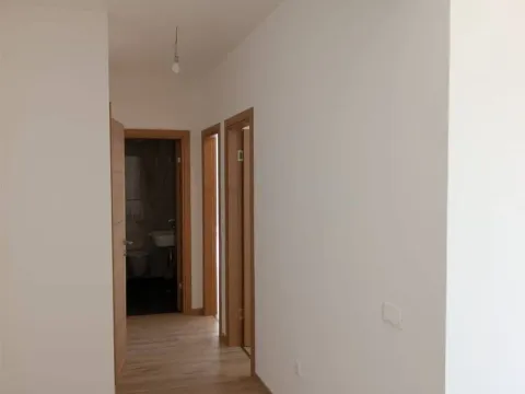 Prodaja, dvosoban stan, 93m², Kamenovo, Budva - image 6