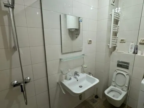 Rent, one bedroom apartment, 48m², City Kvart, Podgorica - image 11