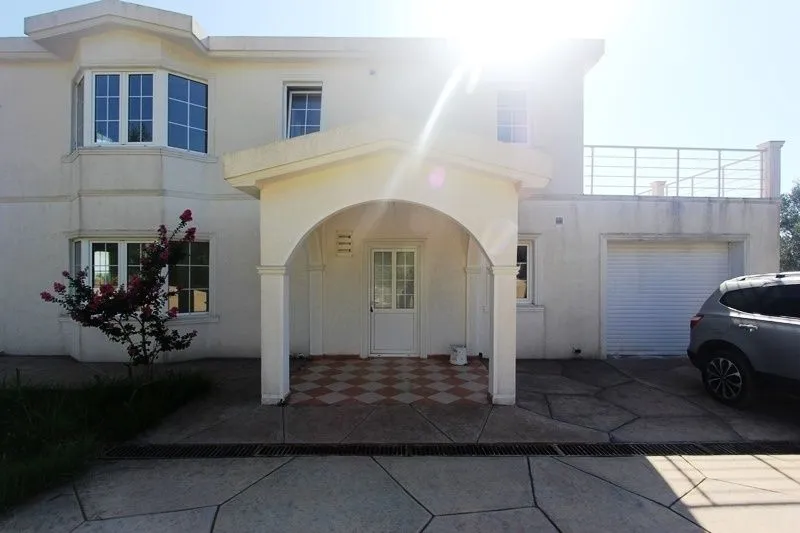 Sale, house, 400m², Dobra Voda, Bar