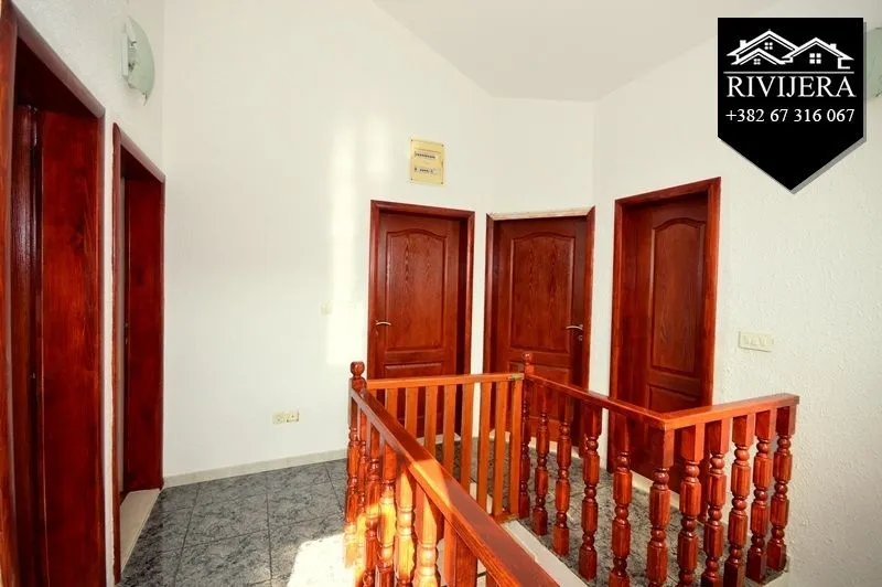 Prodaja, trosoban stan, 200m², Topla, Herceg Novi
