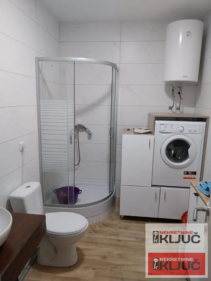 Prodaja, jednosoban stan, 45m², Petrovaradin, Novi Sad