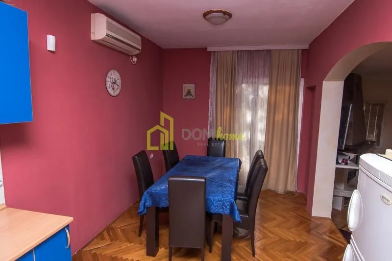 Rent, house, 200m², Donja Gorica, Podgorica