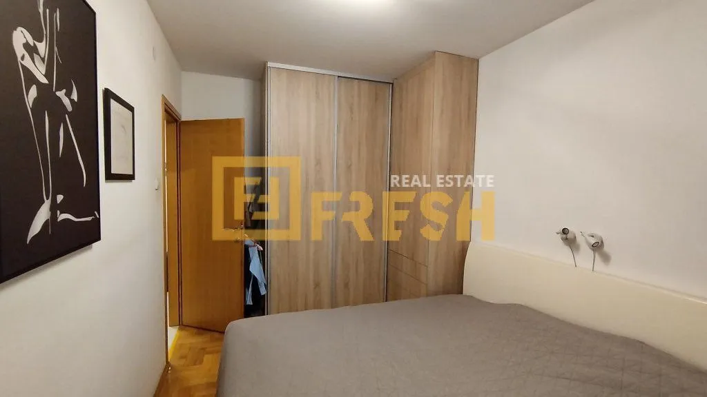 Prodaja, jednosoban stan, 56m², Blok 9, Podgorica