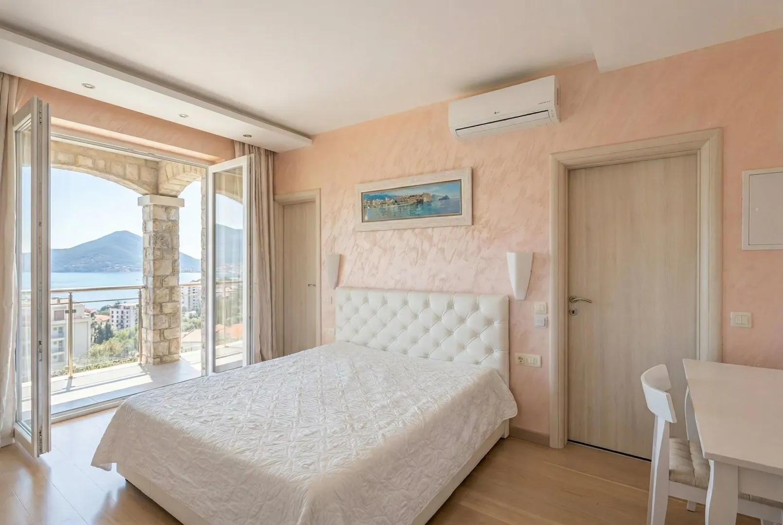 Prodaja, trosoban stan, 65m², Bečići, Budva