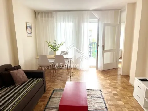 Rent, three bedroom apartment, 88m², Vračar Sve Podlokacije, Beograd - image 2