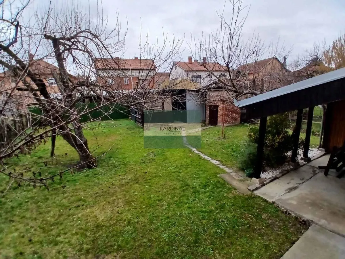 Sale, house, 150m², Grošnica, Kragujevac