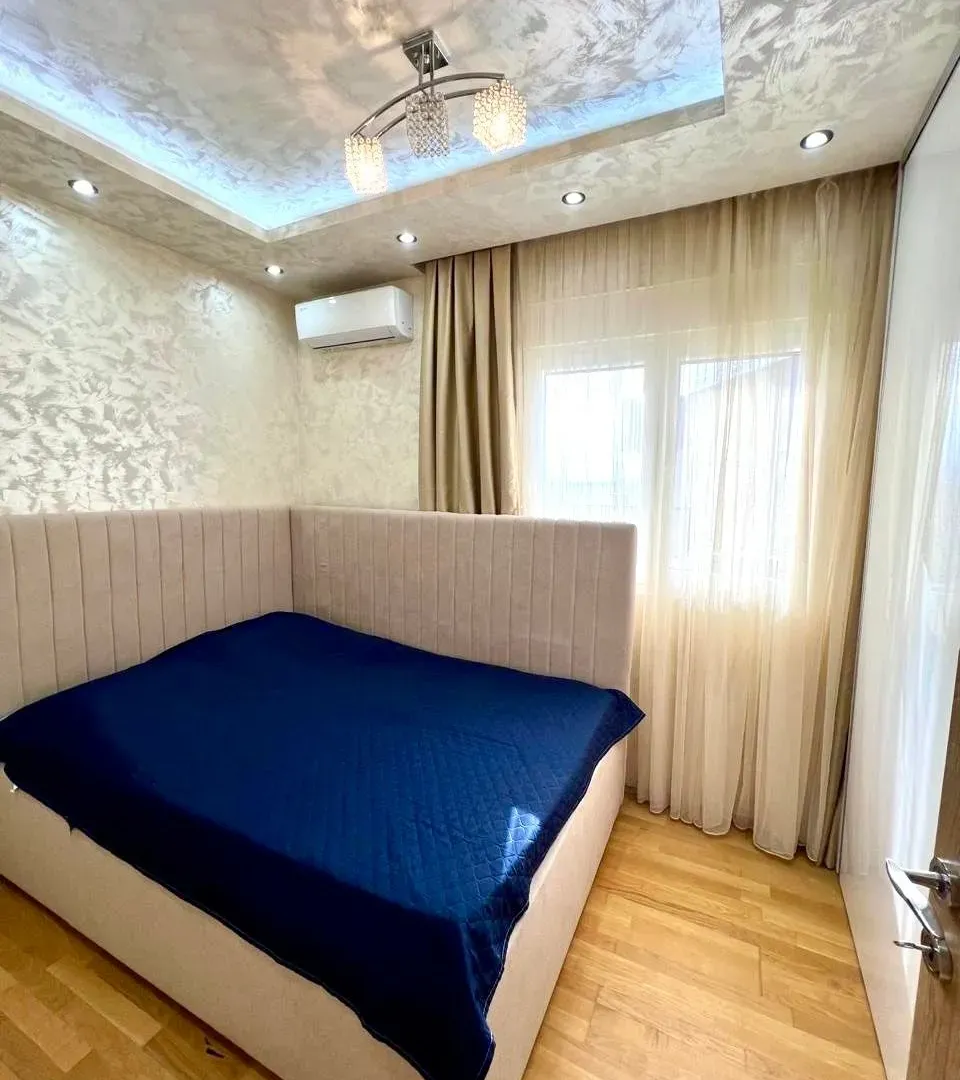 Izdavanje, trosoban stan, 70m², Stari Aerodrom, Podgorica