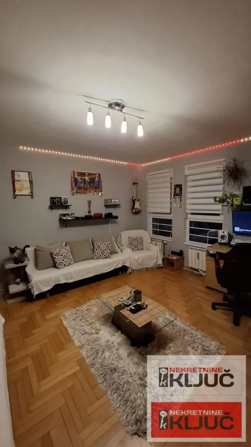Prodaja, trosoban stan, 98m², Novo naselje, Novi Sad