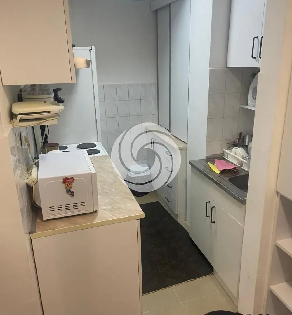 Rent, three bedroom apartment, 46m², Voždovac Sve Podlokacije, Beograd