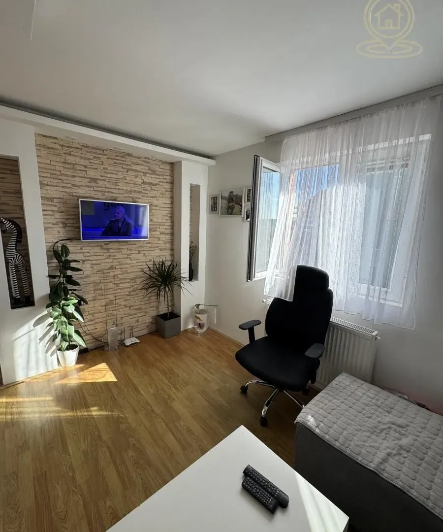 Prodaja, kuća, 200m², Mali Mokri Lug, Zvezdara Sve Podlokacije