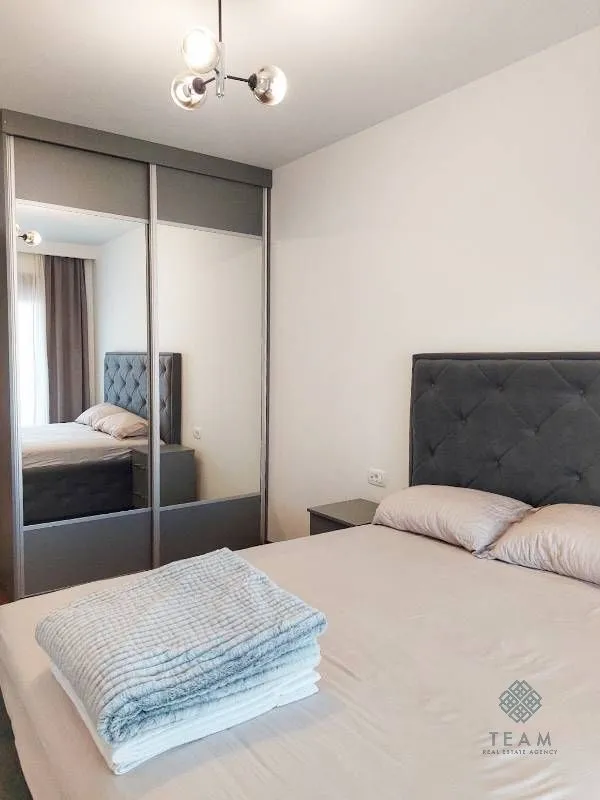 Izdavanje, jednosoban stan, 49m², Master Kvart, Podgorica