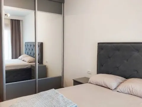 Izdavanje, jednosoban stan, 49m², Master Kvart, Podgorica - image 8