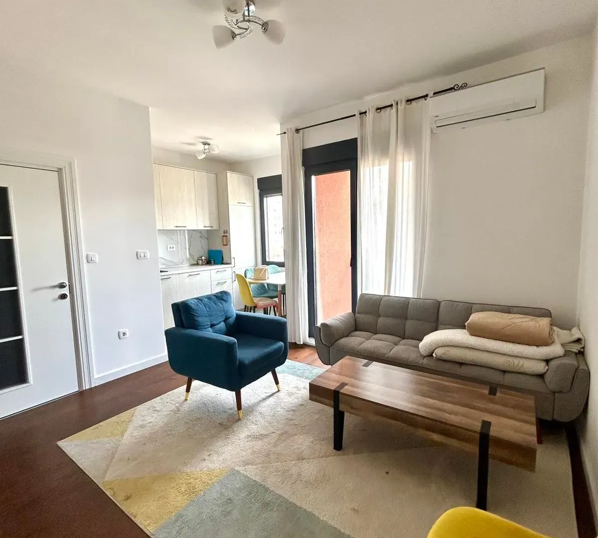 Rent, one bedroom apartment, 40m², City Kvart, Podgorica
