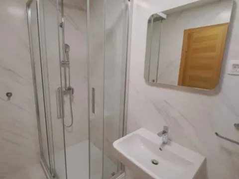 Izdavanje, jednosoban stan, 48m², City Kvart, Podgorica - image 7