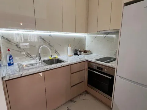 Izdavanje, garsonjera, 32m², Centar, Bar - image 9