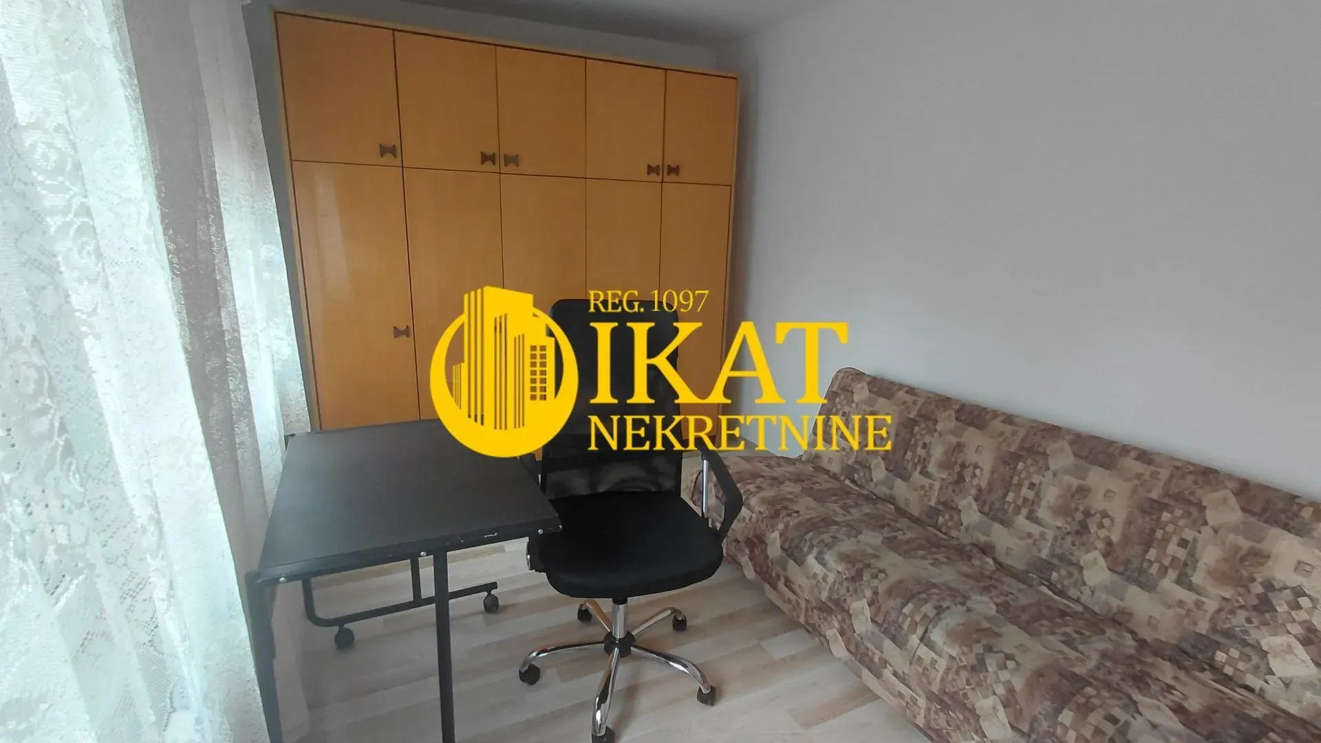 Izdavanje, četvorosoban stan, 80m², Južni Bulevar, Vračar Sve Podlokacije