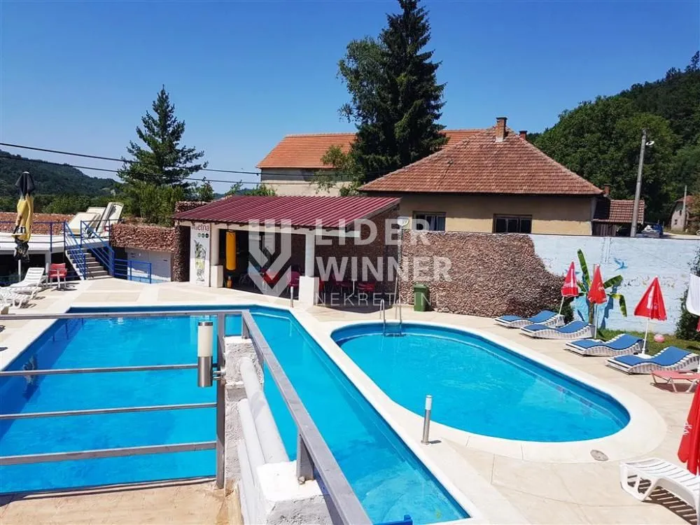 Izdavanje, ugostiteljski objekat, 800m², Ugrinovci, Gornji Milanovac