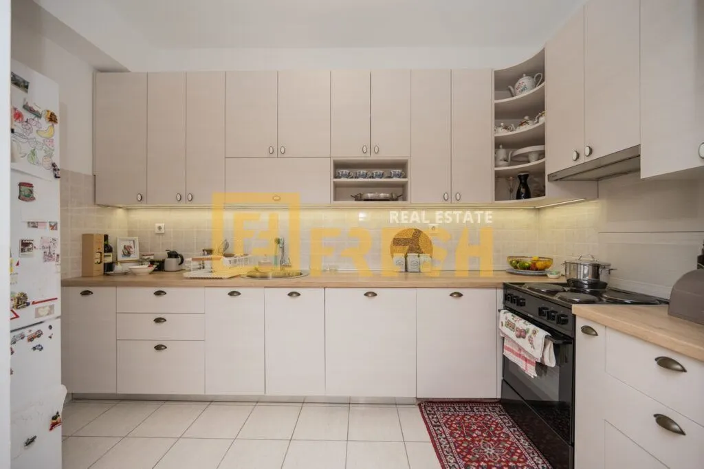 Prodaja, dvosoban stan, 74m², City Kvart, Podgorica