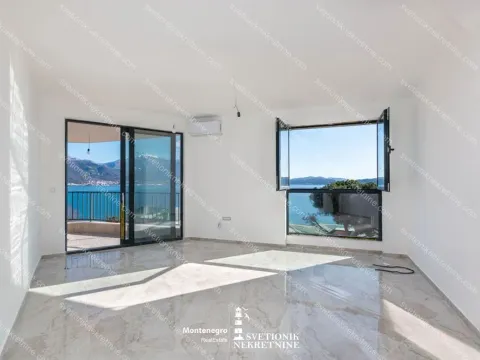 Prodaja, jednosoban stan, 46m², Bijela, Herceg Novi - image 1
