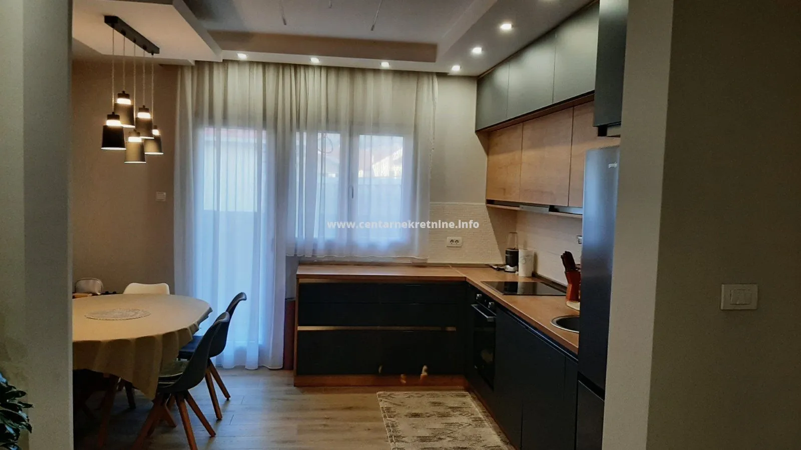 Sale, house, 180m², Konik, Podgorica
